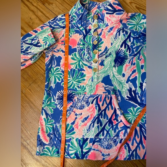 Lilly Pulitzer Captain Popover Jet Stream Size Small EUC UPF 50+ - Picture 9 of 10